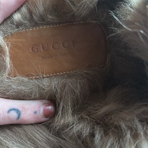 rare 
Gucci Black Leather and Fur Tiger Embroidered Princetown Mules Size 40 1/2 - Picture 2 of 5